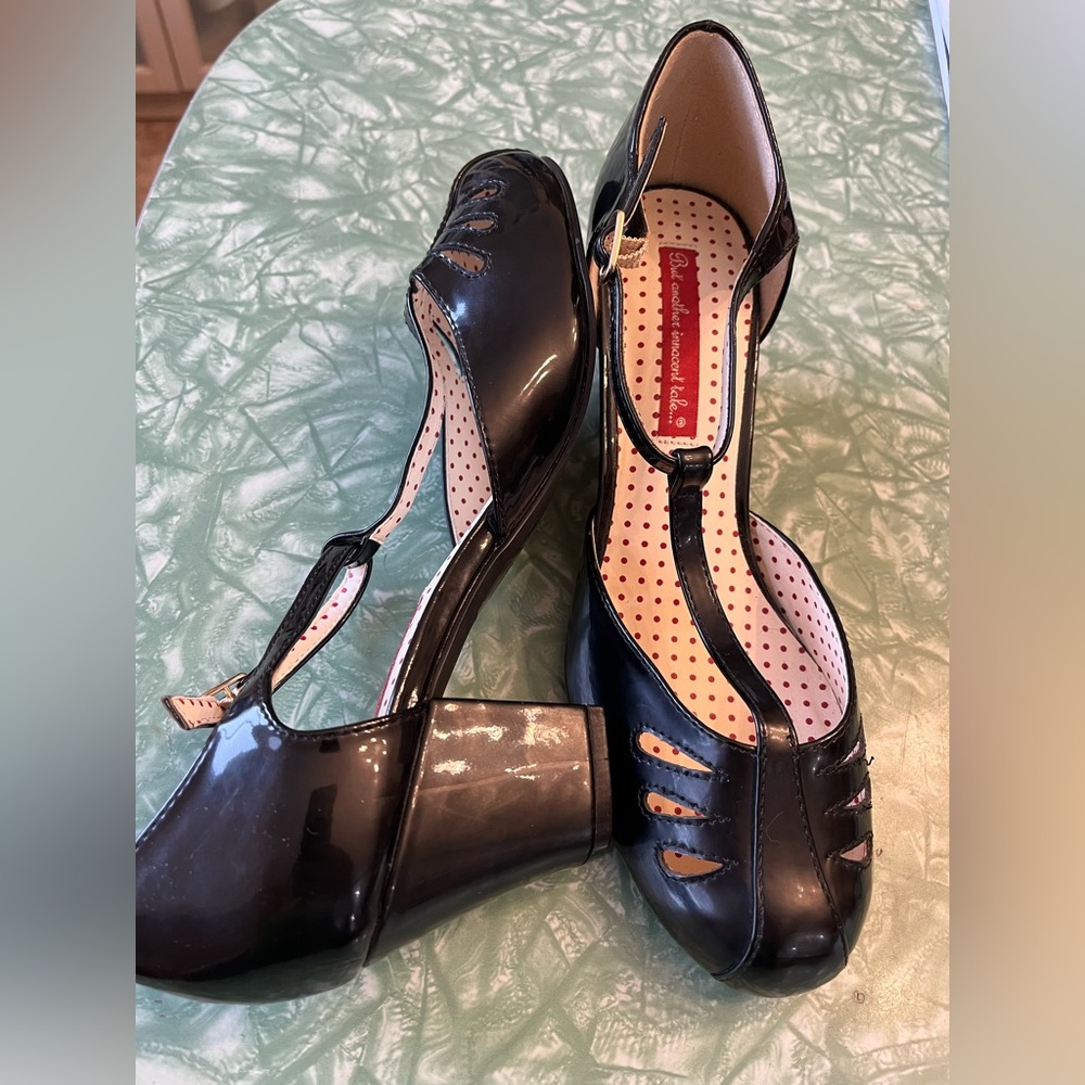 B.A.I.T Footwear Discontinued Robbie Style